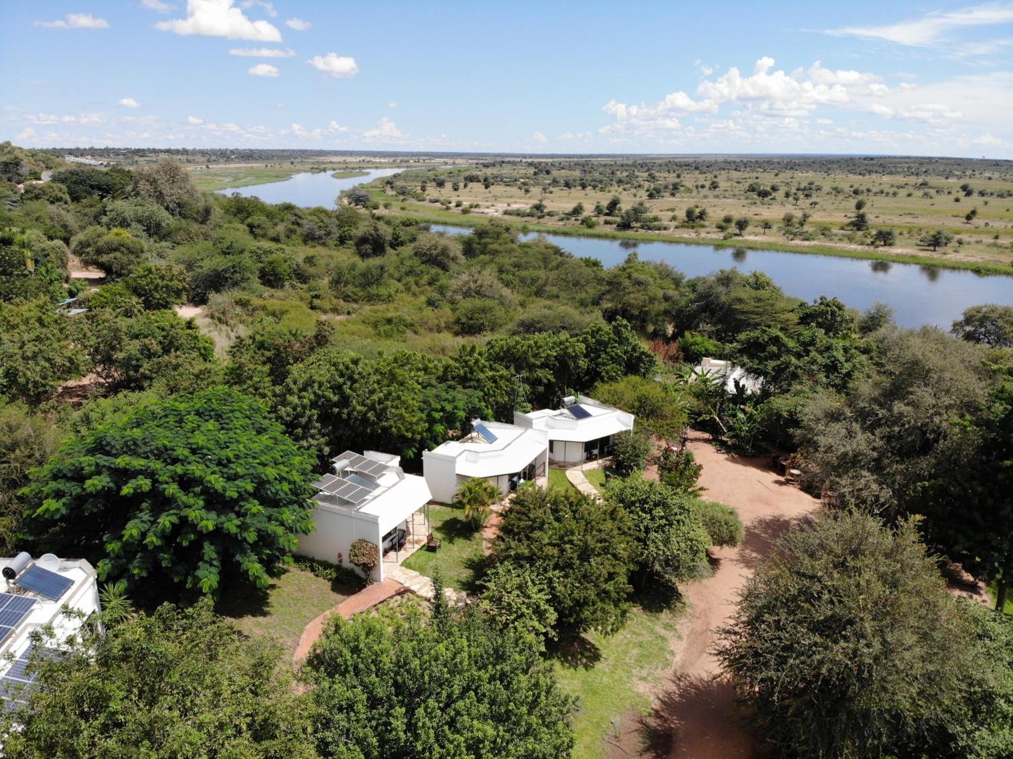 Tambuti Lodge Rundu Exteriör bild