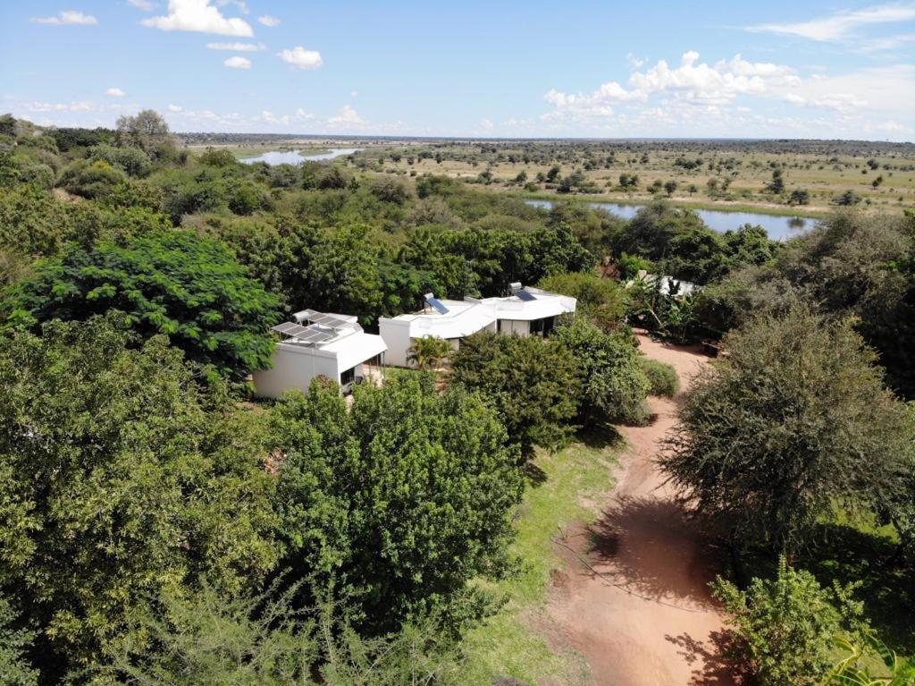 Tambuti Lodge Rundu Exteriör bild