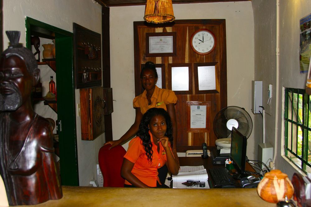 Tambuti Lodge Rundu Exteriör bild