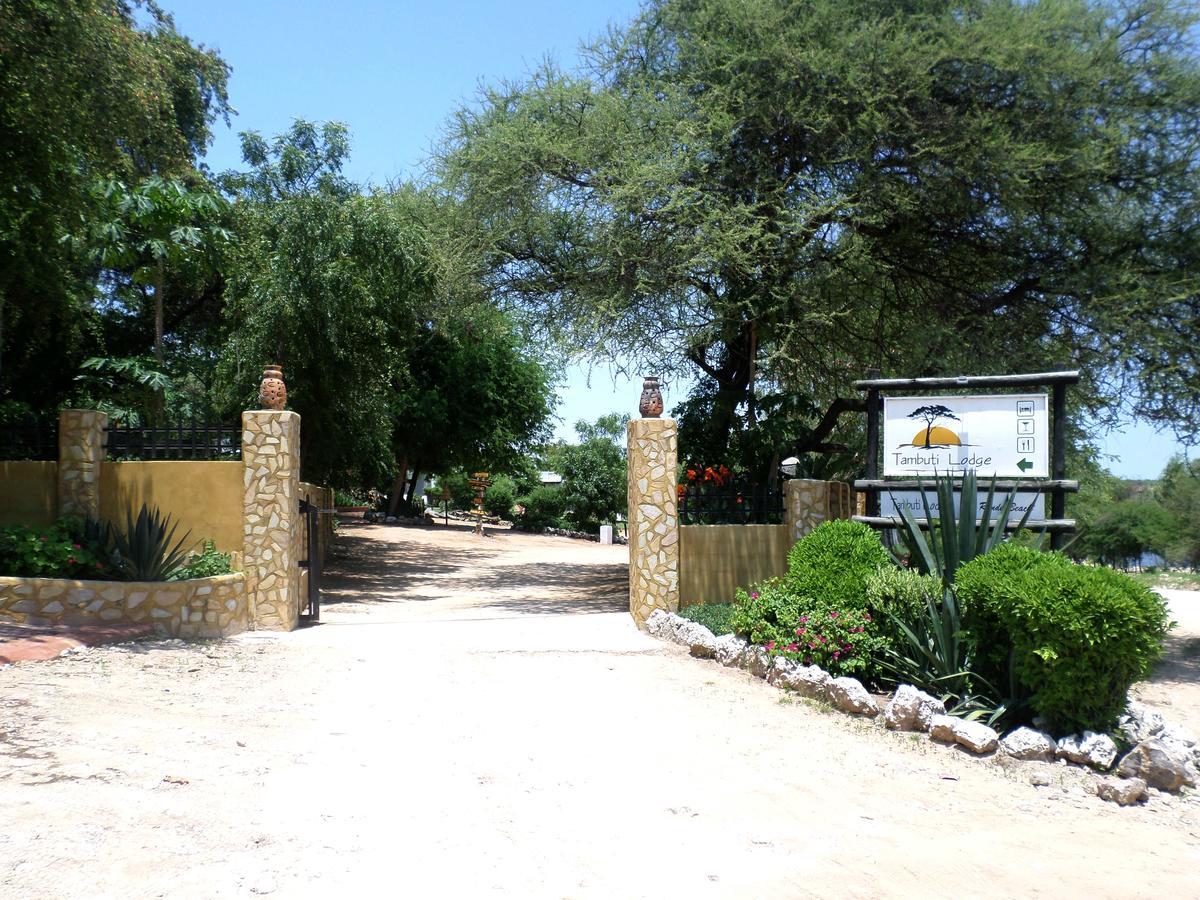 Tambuti Lodge Rundu Exteriör bild