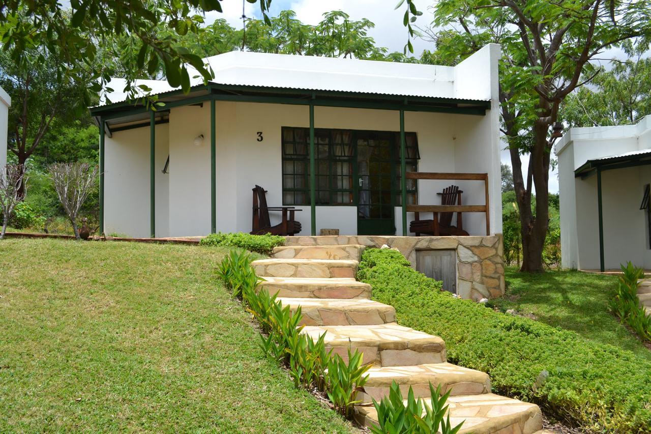 Tambuti Lodge Rundu Exteriör bild