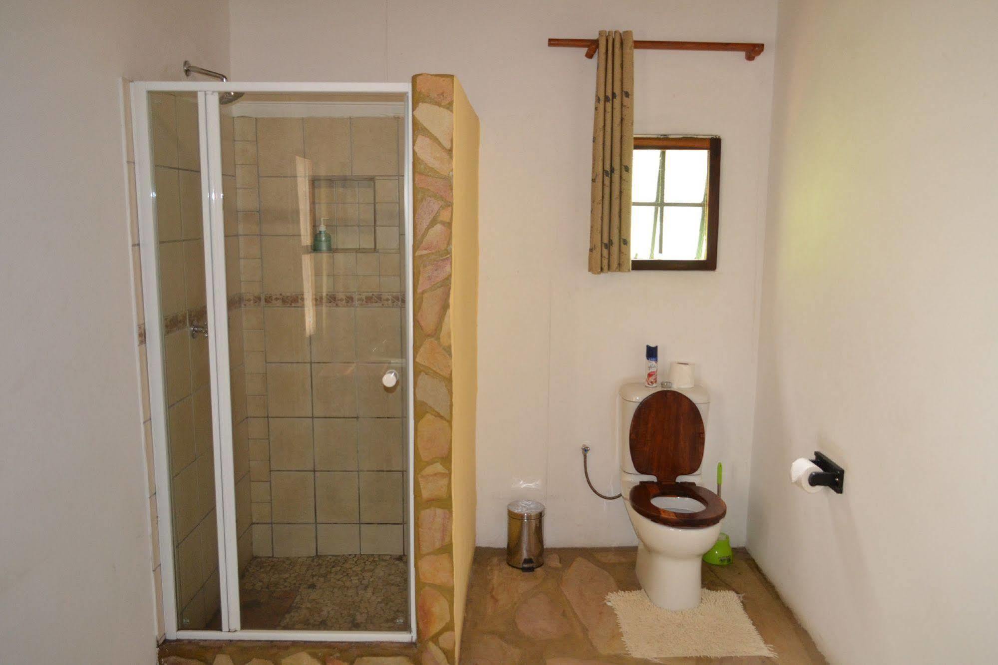Tambuti Lodge Rundu Exteriör bild