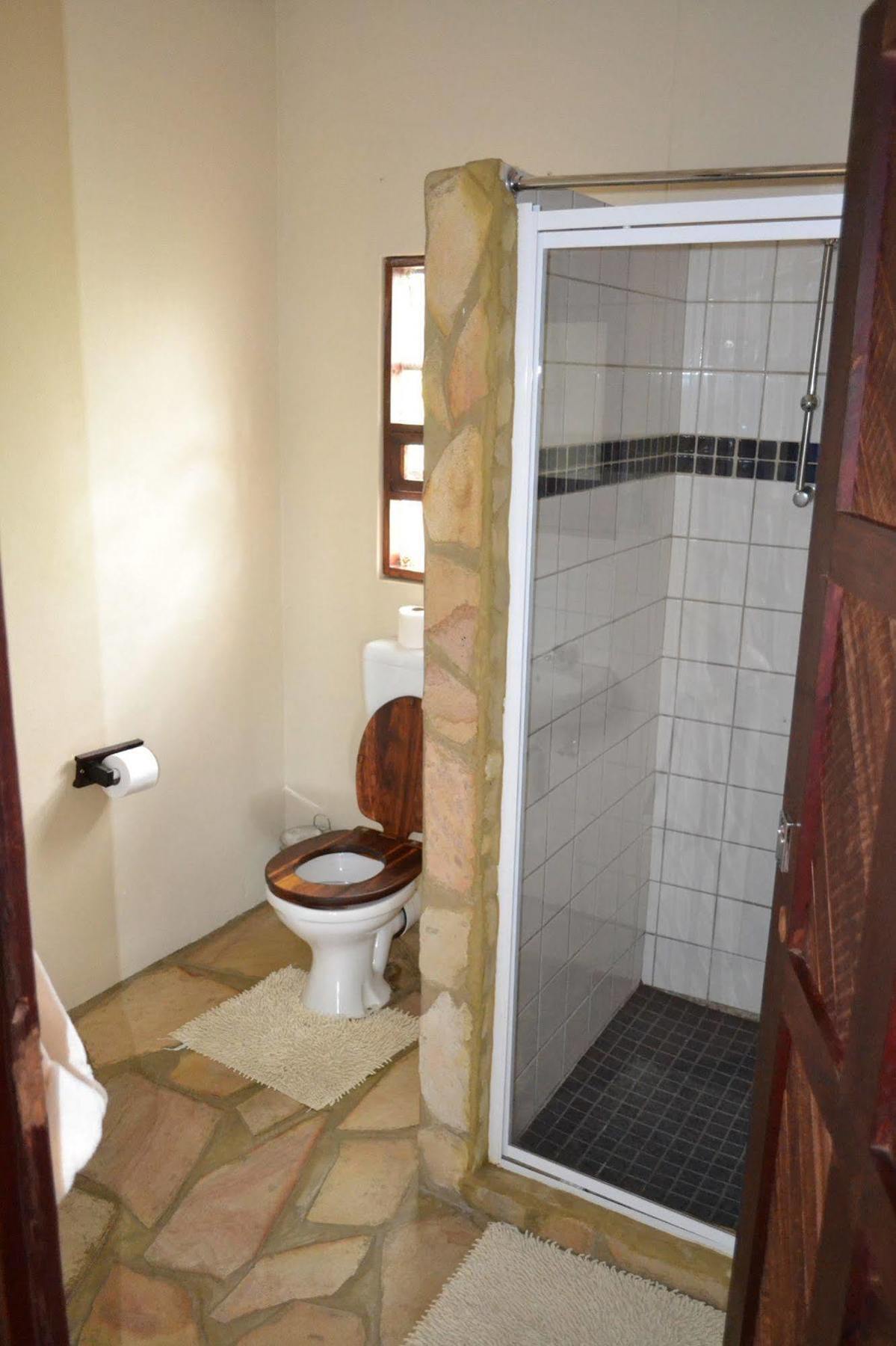 Tambuti Lodge Rundu Exteriör bild